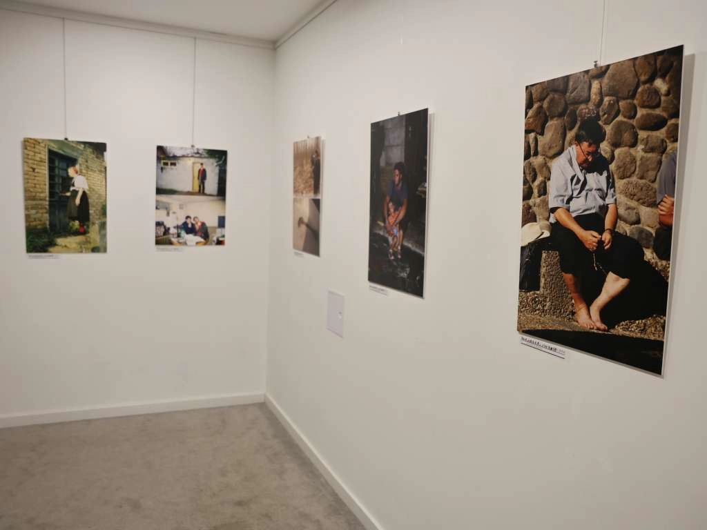 U Kosači otvorena izložba 'Ljudi' - fotografije koje pričaju priče svakodnevnice